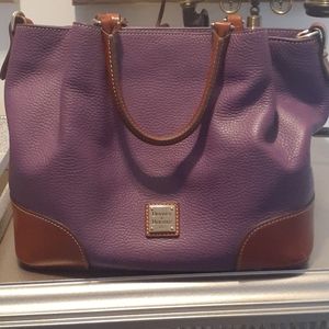 Beautiful REAL leather Dooney & Bourke purse
